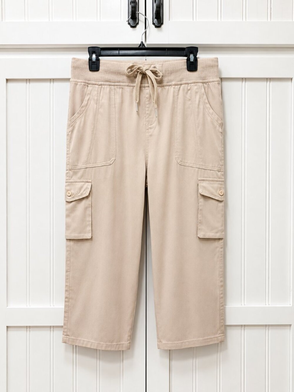 Tan Khaki Cargo Capri Pants NWOT Drawstring Waist Size XL